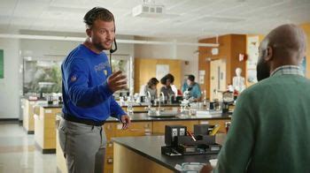 Campbell's Chunky Classic Chicken Noodle TV Spot, 'Teacher' Featuring Sean McVay featuring Raphael Chestang