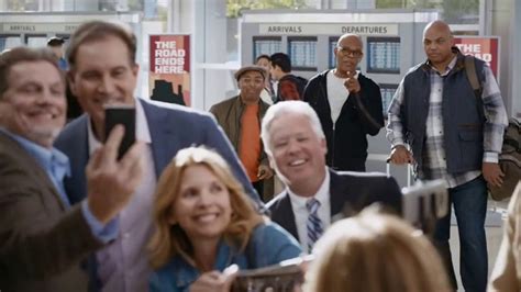 Capital One TV Spot, 'March Madness: Chuck Stop' Featuring Samuel L. Jackson, Charles Barkley