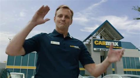 CarMax Super Bowl 2014 TV Spot, 'Slow Clap' featuring Michael Linstroth