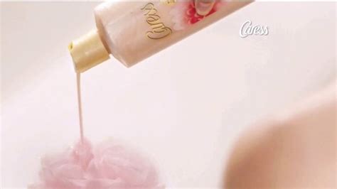 Caress Daily Silk TV Spot, 'Aceite de fusión floral' created for Caress