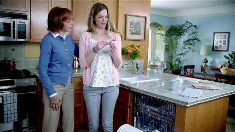 Cascade Platinum TV Spot, 'Mom's Spoons' featuring Nicole Steinwedell