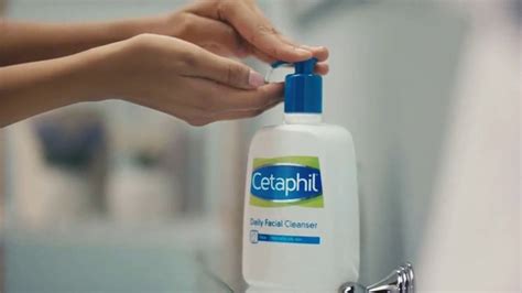 Cetaphil TV Spot, 'Especially Important to Keep Skin Clean'