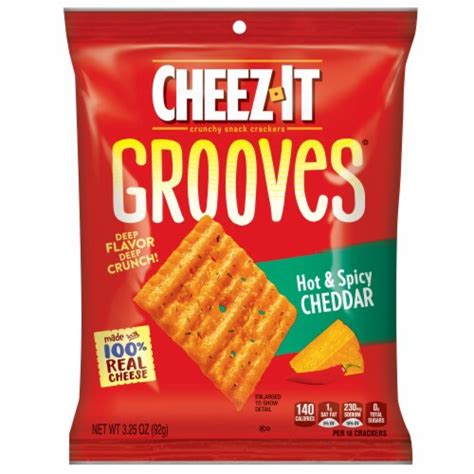 Cheez-It Grooves Hot & Spicy logo