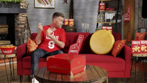 Cheez-It TV Spot, 'The Cheeziest Chain: A Whole New Level' Featuring Marty Smith created for Cheez-It