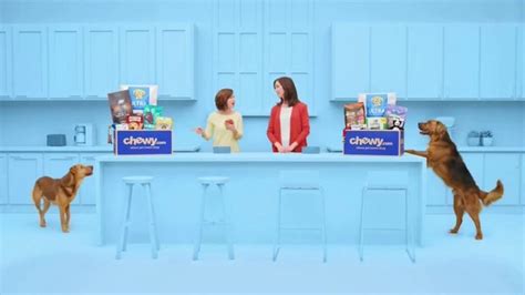Chewy.com Autoship TV Spot, 'Make the Switch' featuring Paula Rhodes
