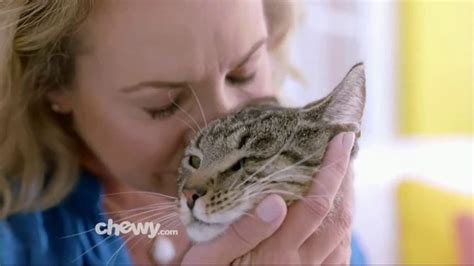Chewy.com TV Spot, 'Chewy Keeps Our Pets Happy' featuring Chloe Dolandis