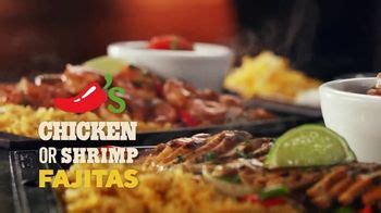 Chili's Chicken or Shrimp Fajitas TV Spot, 'Go Out to 'Ita'