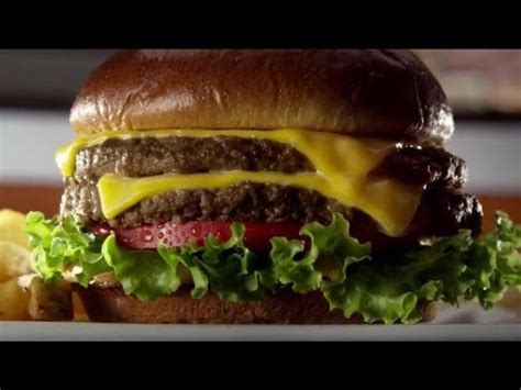 Chili's Lunch Double Burger TV Spot, 'New Lunch Double Burger'