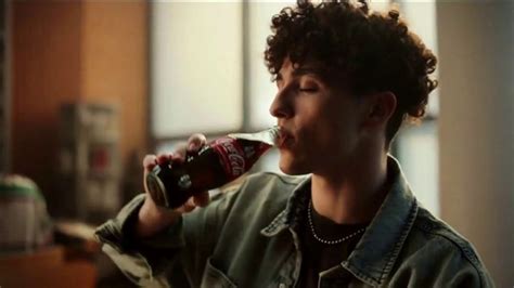Coca-Cola TV Spot, 'The Conductor' Featuring Ari Lennox