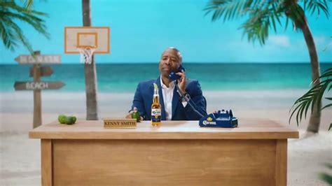 Corona Extra TV Spot, 'Busted Blues' Featuring Kenny Smith