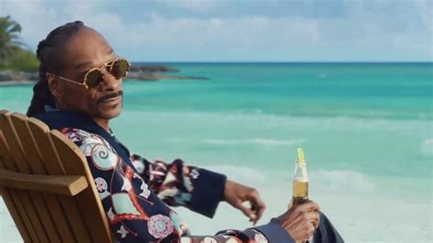 Corona Extra TV Spot, 'No Hurry, No Worry' Featuring Snoop Dogg featuring Snoop Dogg
