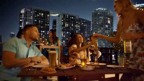 Corona Premier TV Spot, 'Winning and Playing' Song by Young MC featuring Téa Moir