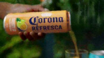 Corona Réfresca TV commercial - Reina