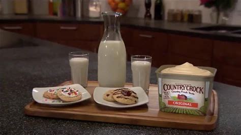 Country Crock TV Spot, 'Family Baking'