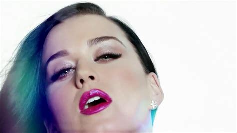 CoverGirl TV Spot, 'How We Do' Featuring Katy Perry