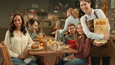 Cracker Barrel Sunday Homestyle Chicken TV commercial - One to Remember