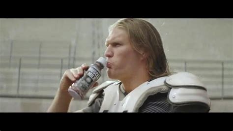 Cytosport Muscle Milk TV Spot, 'Lean On Me' Featuring Clay Matthews created for CytoSport Muscle Milk