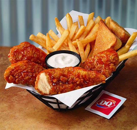 DQ Honey Hot Glazed Chicken Strip Basket TV Spot, 'Sauced and Tossed'