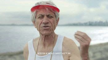 DURACELL Optimum TV Spot, 'Playa x oso' created for DURACELL
