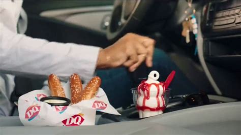 Dairy Queen 2 for $4 Super Snacks TV Spot, 'This Mom Runs on Snacks' created for Dairy Queen