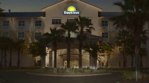 Days Inn TV commercial - Seize the Days With Family: Save $8