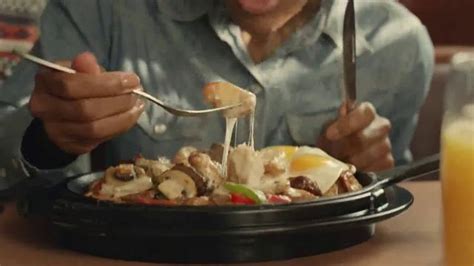 Denny's Philly Cheese Steak and Egg Skillet TV Spot, 'Roaring Skillets' featuring Cacilie Hughes
