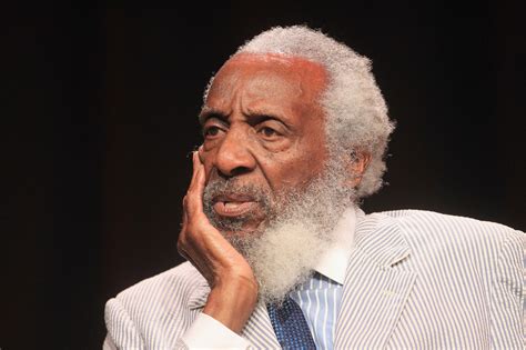 Dick Gregory photo