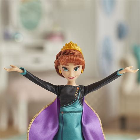 Disney Frozen (Hasbro) Frozen Musical Adventure Anna Singing Doll