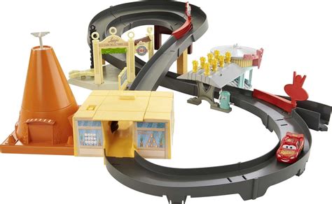 Disney Pixar Cars (Mattel) Radiator Springs Track Set