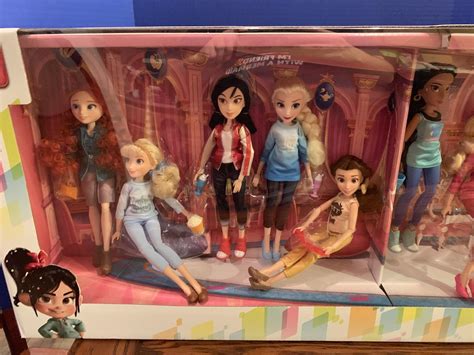 Disney Princess (Hasbro) Ralph Breaks the Internet Movie Dolls, Belle and Merida