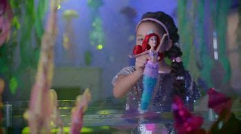 Disney Princess Rainbow Reveal Ariel TV Spot, 'Dive In'