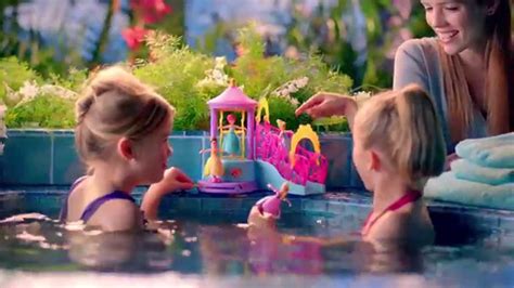 Disney Princess Water Palace Playset TV Spot, 'Petal Float Princess Doll'