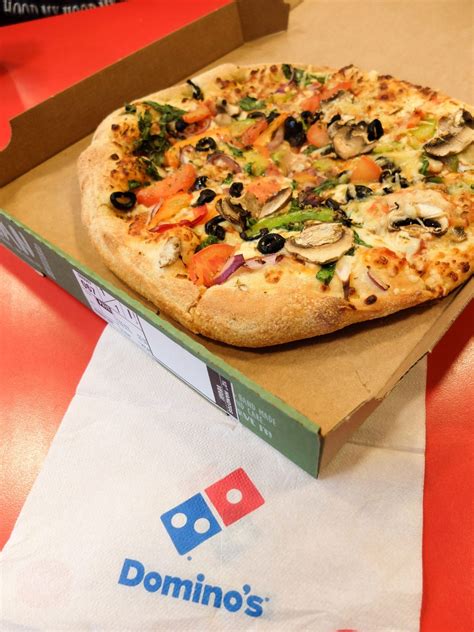 Domino's Brooklyn Style Pizza