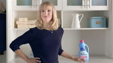 Downy Fabric Conditioner TV Spot, 'It's Not You' featuring Debs Howard