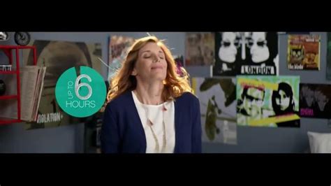 Downy Unstopables Air Refresher TV Spot, 'Boarding School' featuring Lindsey Stoddart