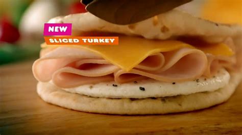 Dunkin' Donuts Sliced Turkey Breakfast Sandwich TV Spot, '400 Calories'