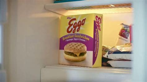 EGGO Breakfast Sandwiches TV Spot, 'Broken Toaster' featuring Julie Mitchell