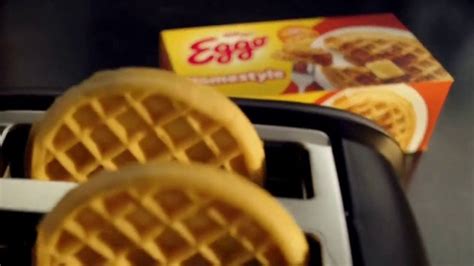 EGGO Homestyle Waffles TV Spot, 'Todo listo para un lanzamiento muy delicioso'