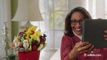 Edible Arrangements TV Spot, 'Holidays: Moment of Wow: Free Delivery' Song by Leslie Odom, Jr. featuring Aja Morgan