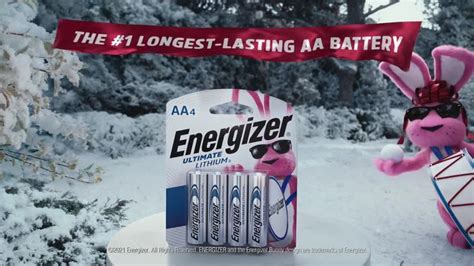 Energizer Ultimate Lithium TV commercial - Holidays: Snowball