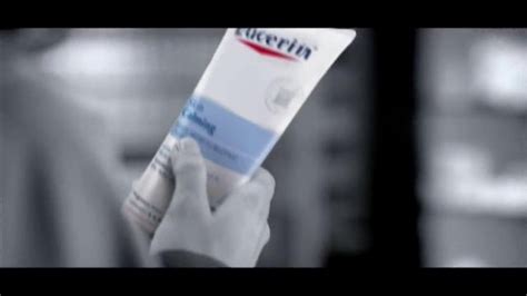Eucerin Skin Calming Creme TV commercial - Classroom Itch