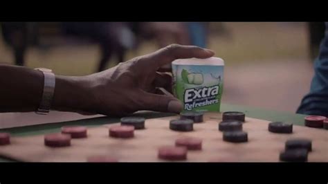 Extra Refreshers Gum TV Spot, 'Max & Bill: Introduction' Song by Jacob Banks created for Extra Gum