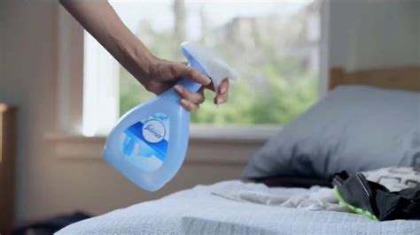 Febreze Air Freshener TV Spot, 'Nose Blind: Locker Room' created for Febreze