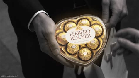 Ferrero Rocher TV Spot, 'Valentine's Day'