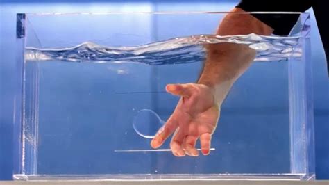 Flex Glue Clear TV Spot, 'Rubberized Glue: Glass Boat' featuring Phil Swift
