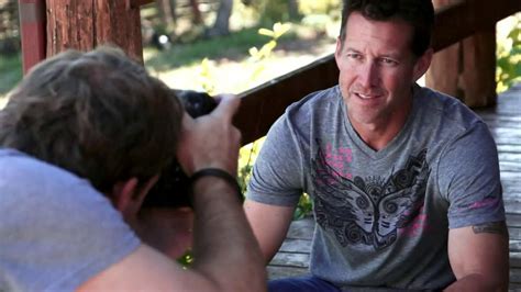 Ford Warriors in Pink TV Spot, 'Helping' Featuring James Denton