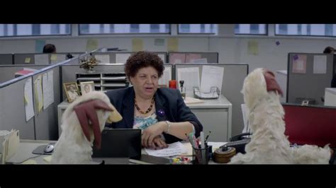 Foster Farms TV Spot, 'Cup Test' featuring Patricia Belcher