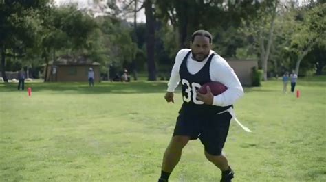 GEICO TV commercial - Flag Football with Jerome Bettis