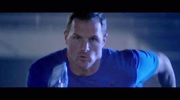 GEICO TV Spot, 'Heartbeat' Featuring Jason Witten, Song by Drake White