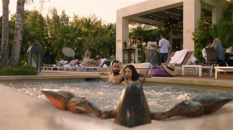 GEICO TV commercial - Lobster Hot Tub Party